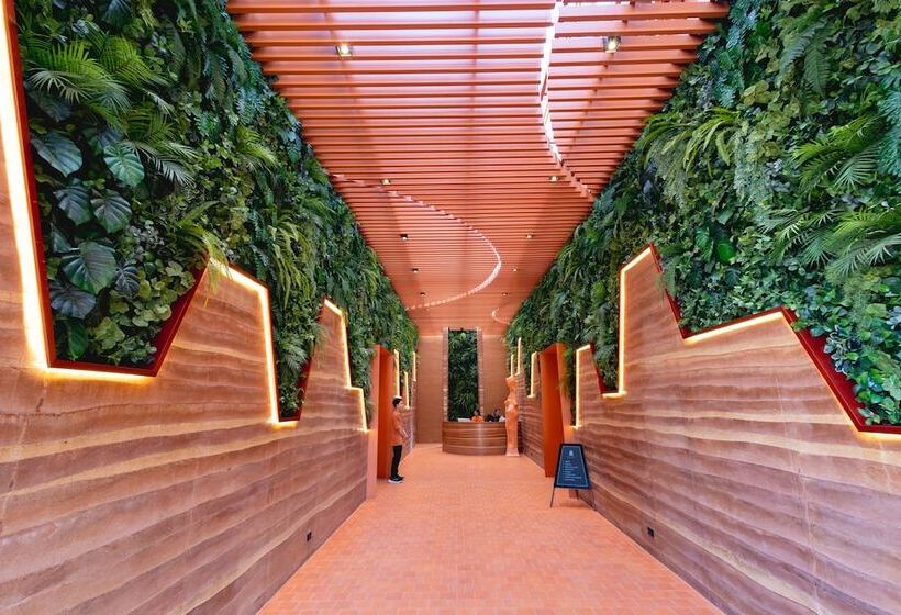 ホテル Adam Krabi