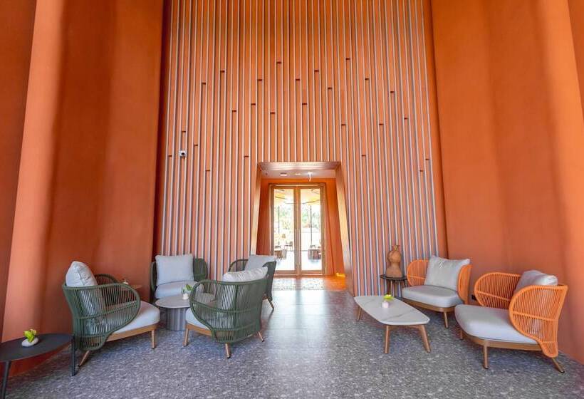 ホテル Adam Krabi