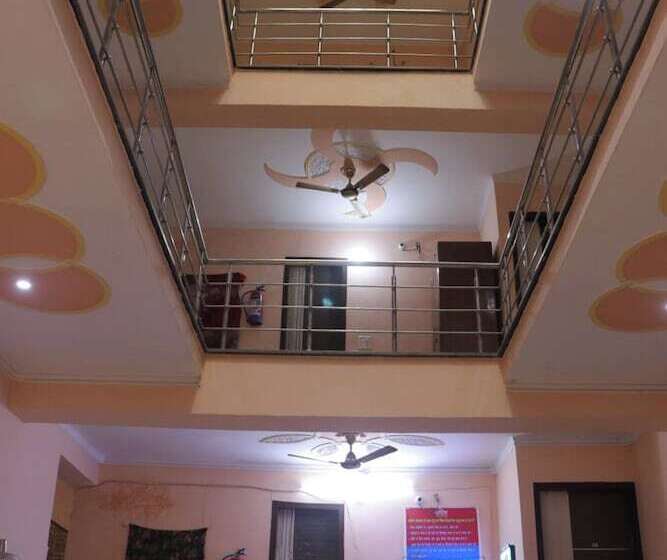Отель Gopi Dham Ashram Haridwar Near Shanti Kunj