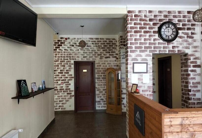 Отель Pensiunea Cabana Art