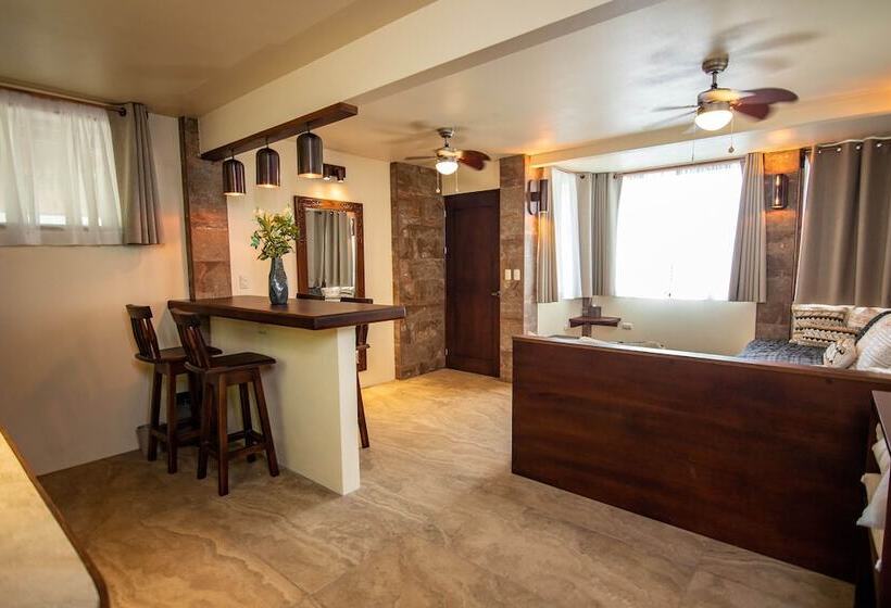 هتل Selva Armonia