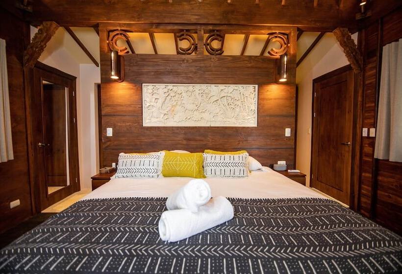 هتل Selva Armonia