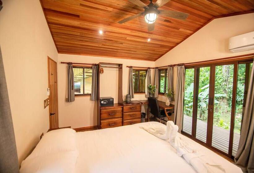 هتل Selva Armonia