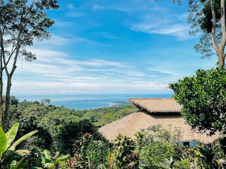 هتل Selva Armonia