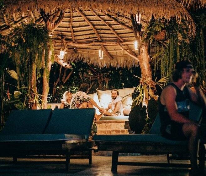 هتل Selva Armonia