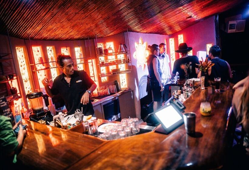 هتل Selva Armonia