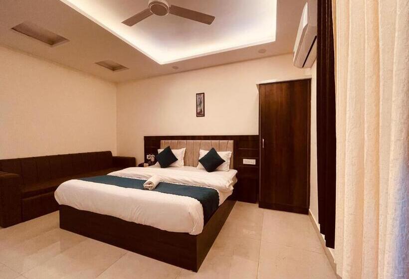 ホテル Divine Ganga By Mj Hospitality