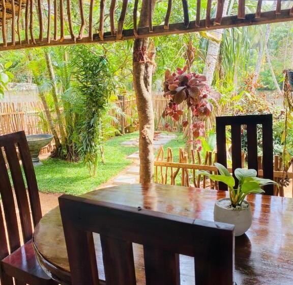 Пансион Art House Hiriketiya