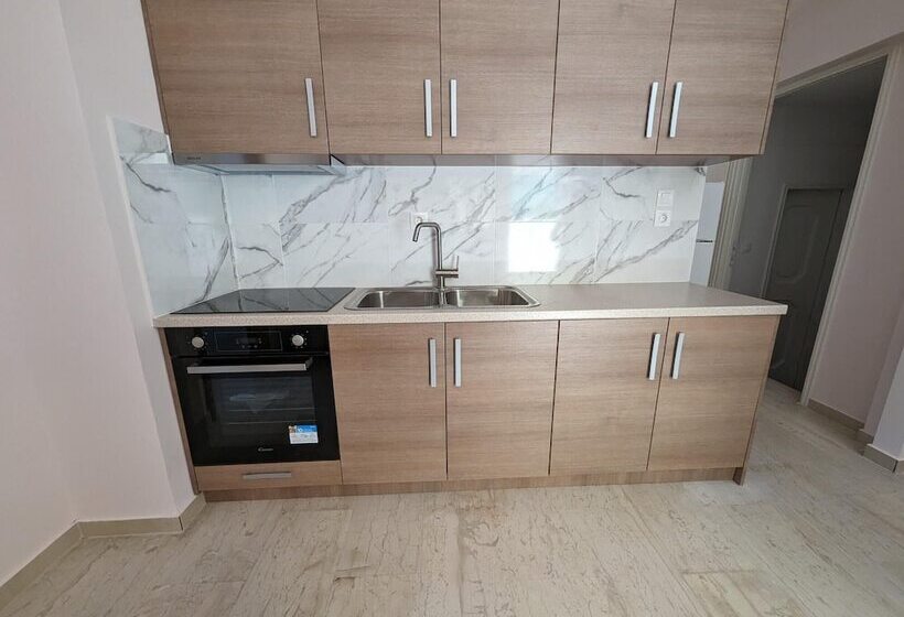 Achilleas Rentals In Kamena Vourla