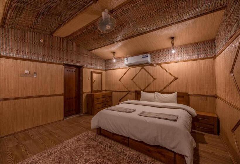 هاستل Antique Inn