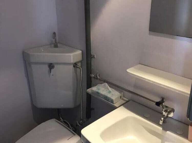 Guest House Ponkotan   Hostel