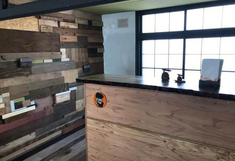 Guest House Ponkotan   Hostel