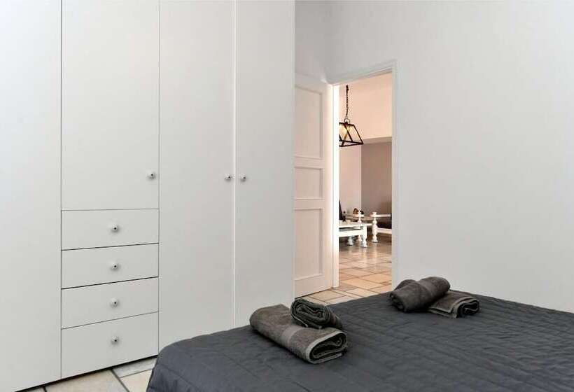 Anemolia Apartments With Pool