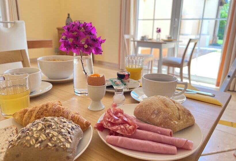 ベッドアンドブレックファースト Vila Relaxmountain