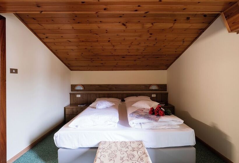 Berg Hotel Latemar Spitze