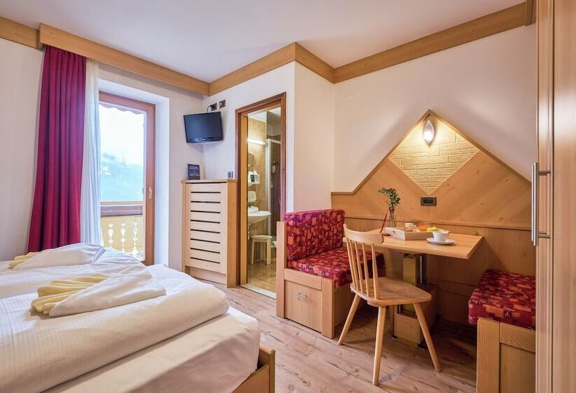 Berg Hotel Latemar Spitze