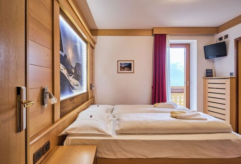 Berg Hotel Latemar Spitze