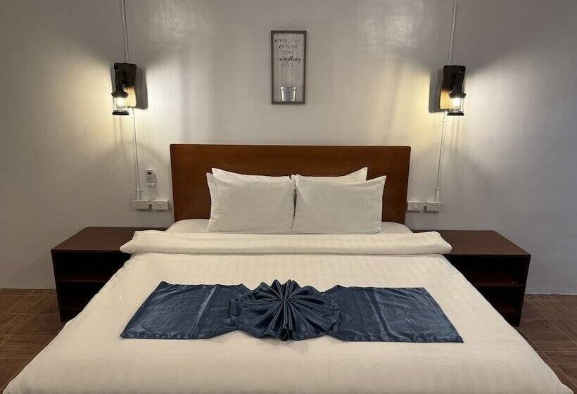 Bolabog Beach Resort