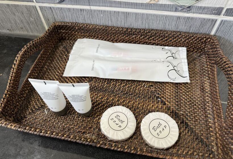 Bolabog Beach Resort