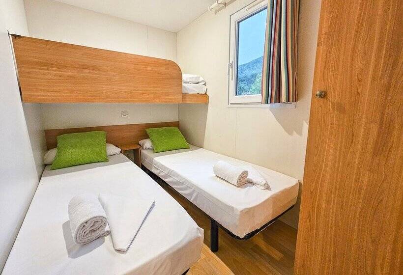 Bungalows y Cabanas  SOLOPUENT Natur