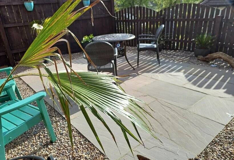 Charming 2 Bed Cottage In Central Ripon