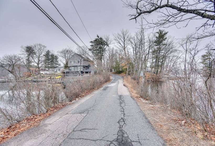 Classic Waterfront Home On Lake Maspenock W/ Grill