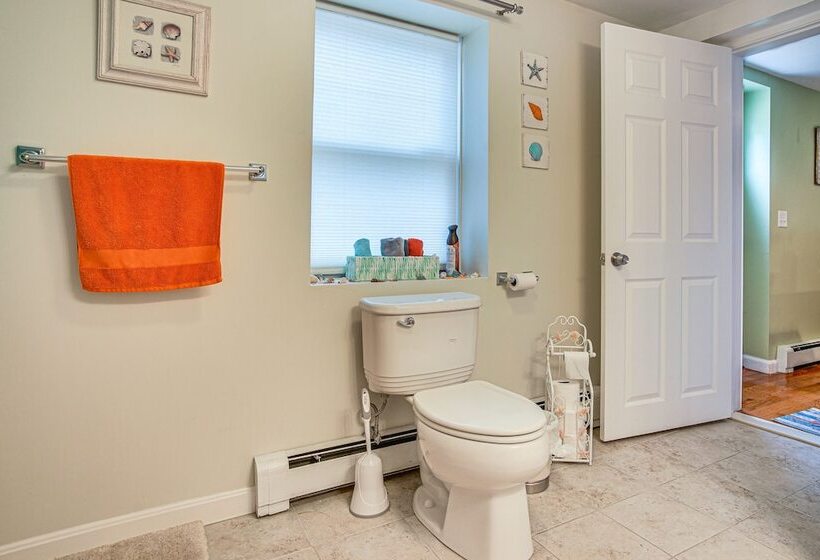 East Falmouth Home W/ Game Room   2 Mi To Beach!