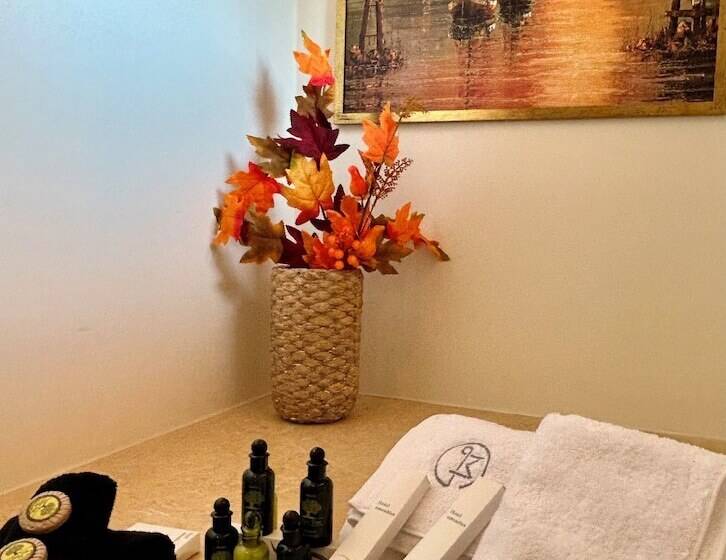 Golden Moments Luxury Stone Villas