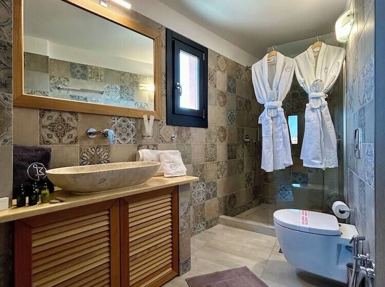 Golden Moments Luxury Stone Villas