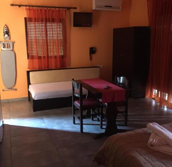 Отель Aphrodite