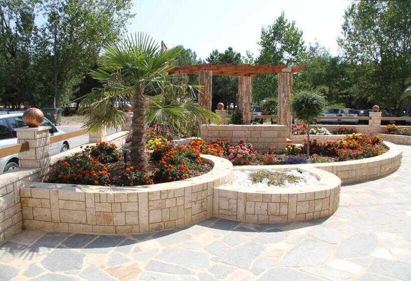 Отель Aphrodite