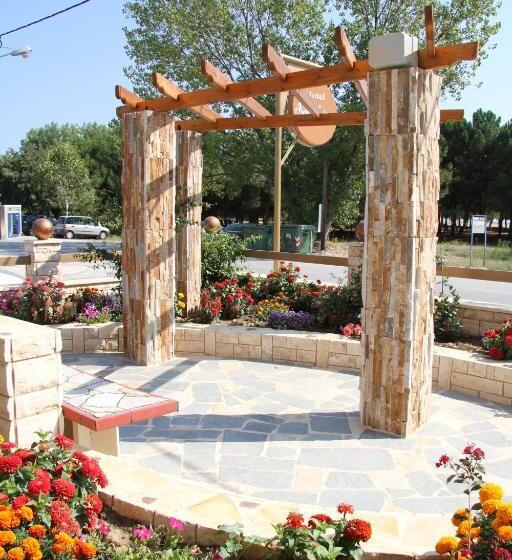 Отель Aphrodite