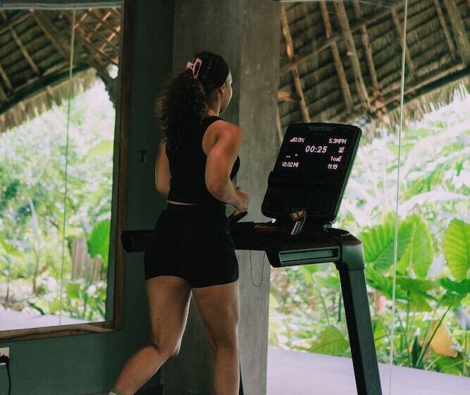 ホテル Bamboo Zanzibar