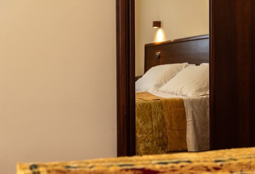 בית מלון כפרי Dimora San Secondo