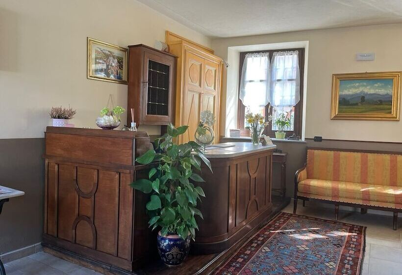 בית מלון כפרי Dimora San Secondo