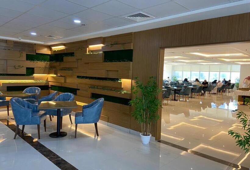 هتل Dolphin Continental