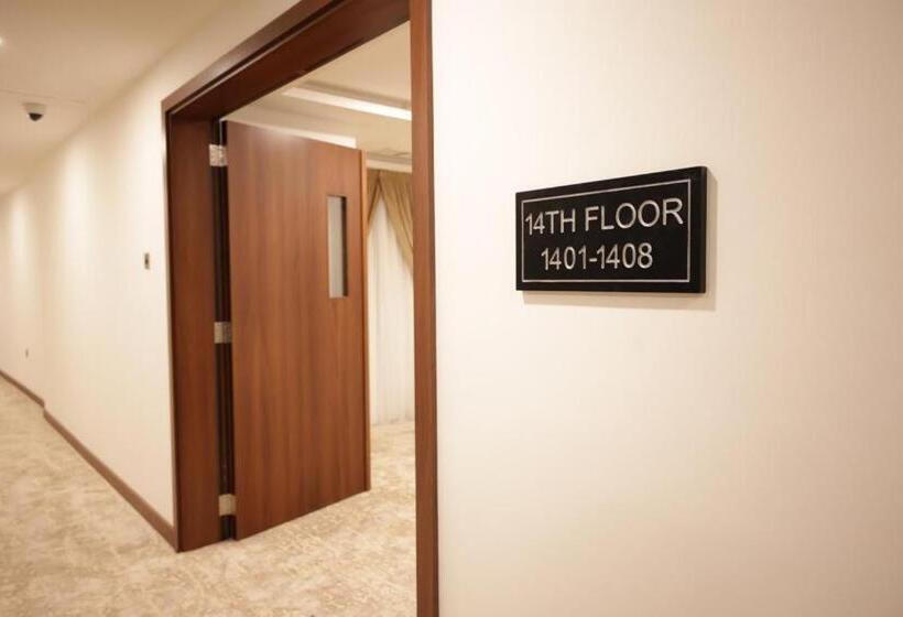 هتل Dolphin Continental