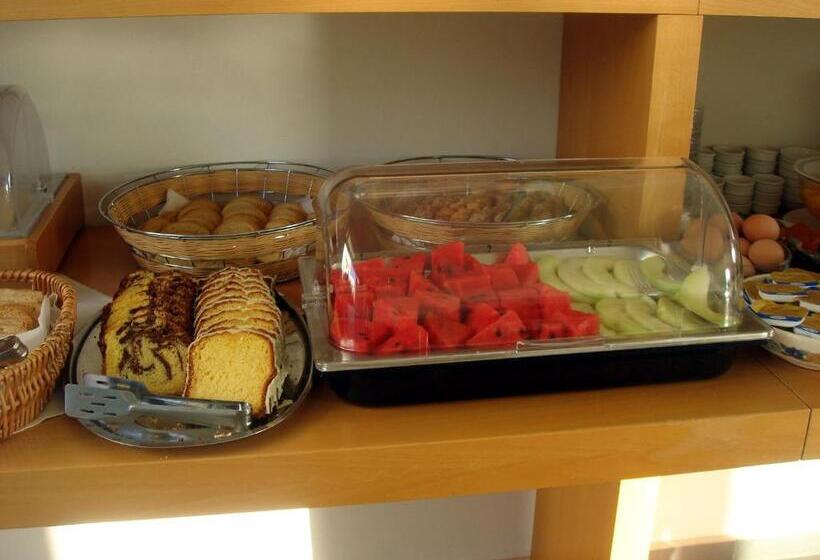 ホテル Filoxenia Apartments