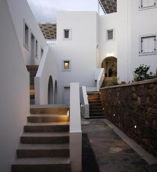 ホテル Filoxenia Apartments