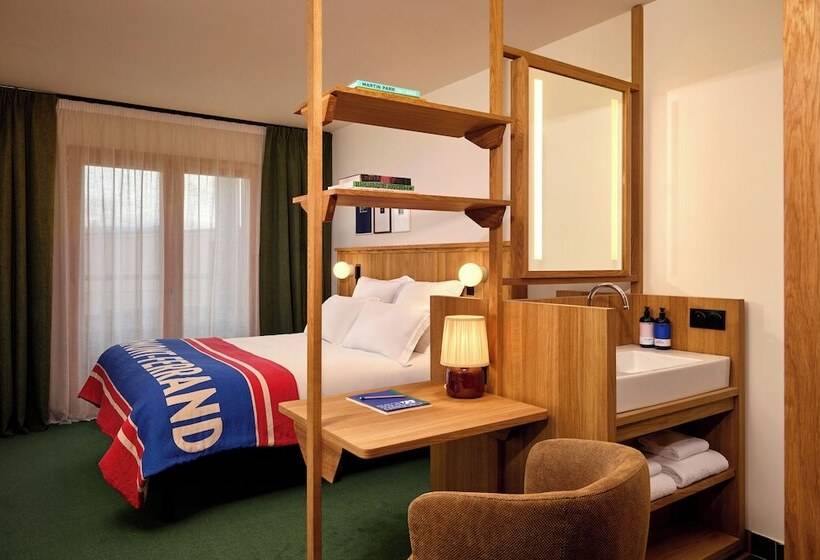 Отель Grand Mess Clermont Ferrand