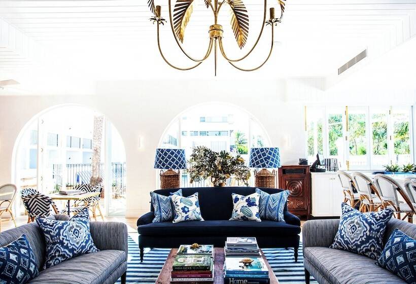 בית מלון כפרי Halcyon House