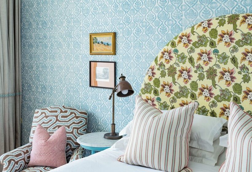 בית מלון כפרי Halcyon House