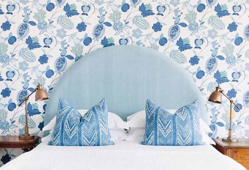 בית מלון כפרי Halcyon House