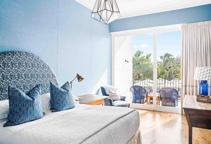 בית מלון כפרי Halcyon House