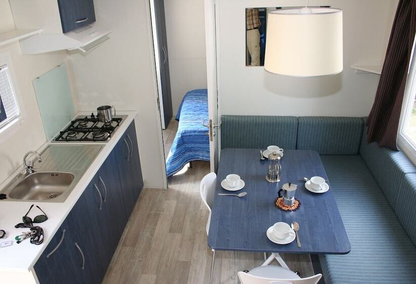 호텔 Happycamp Mobile Homes Camping Apollonia