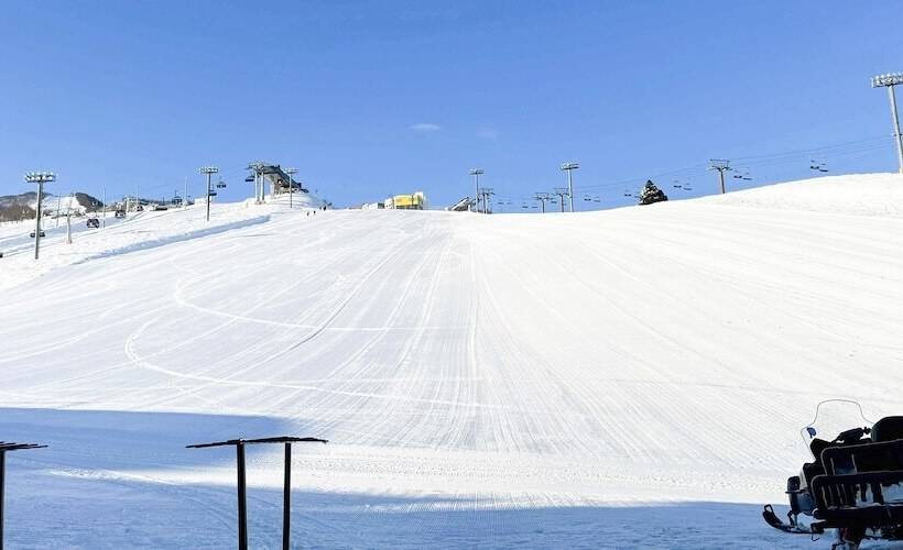 فندق Ishiuchi Ski Center