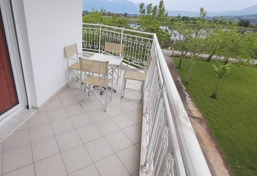 בית מלון כפרי Kastri