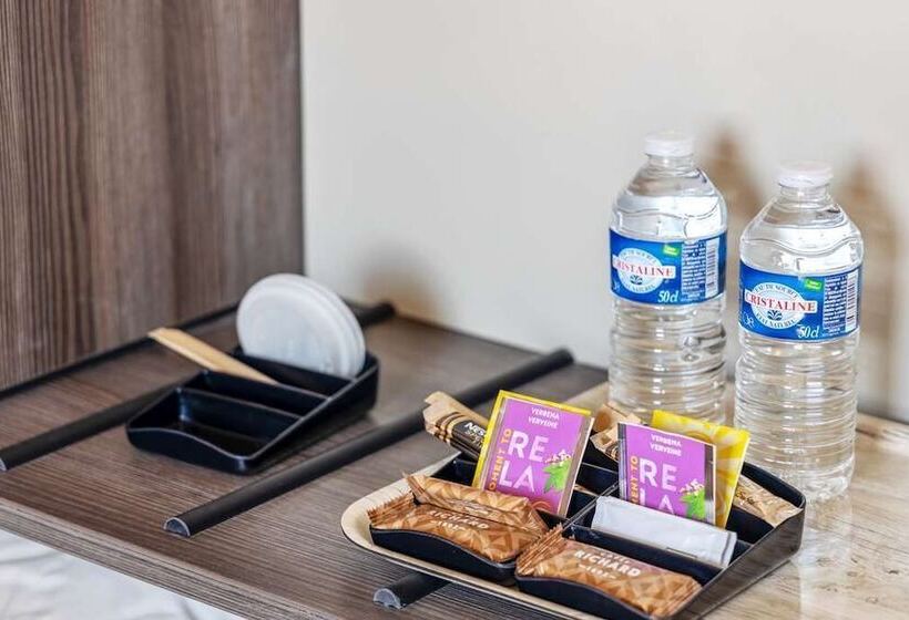 בית מלון כפרי Kyriad Limoges Ester