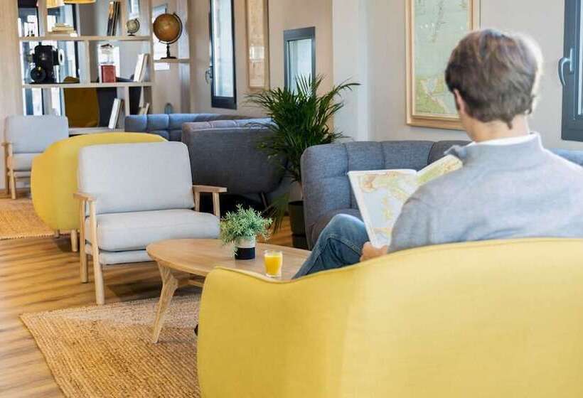 בית מלון כפרי Kyriad Limoges Ester