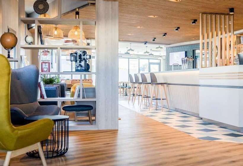 בית מלון כפרי Kyriad Limoges Ester